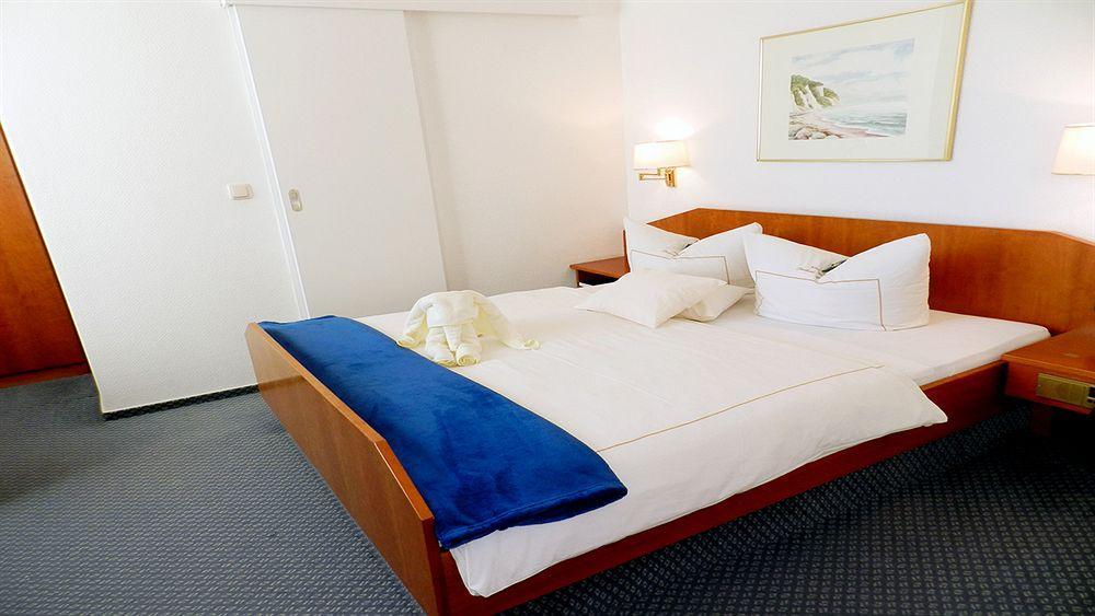 Hotel Deutsche Flagge Binz Extérieur photo