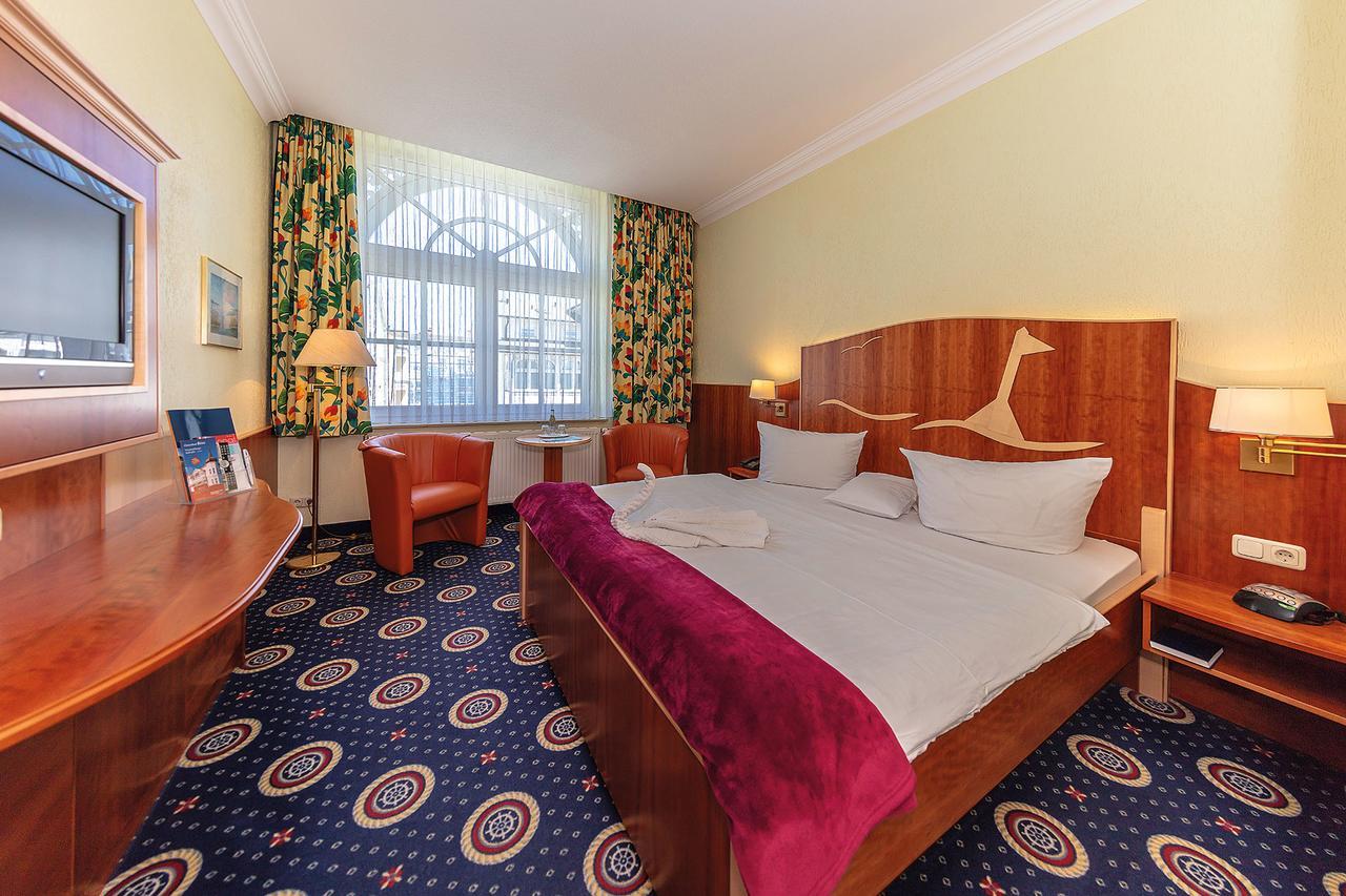 Hotel Deutsche Flagge Binz Extérieur photo