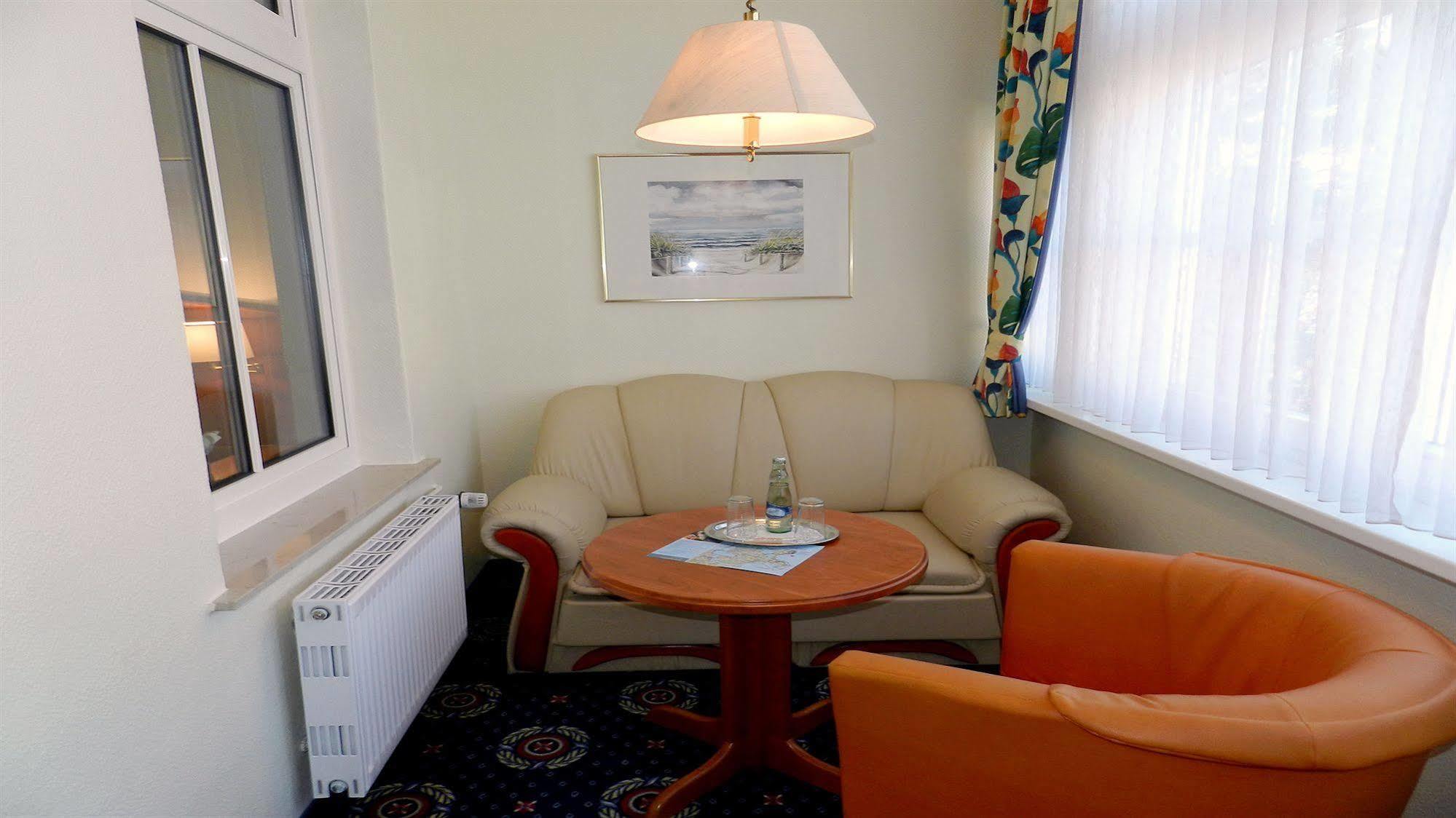 Hotel Deutsche Flagge Binz Extérieur photo