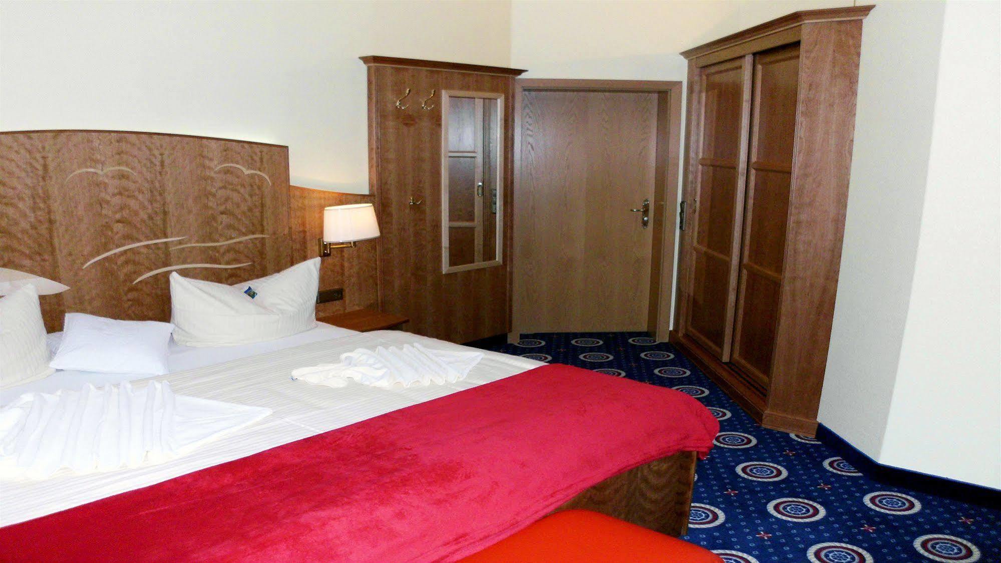 Hotel Deutsche Flagge Binz Extérieur photo