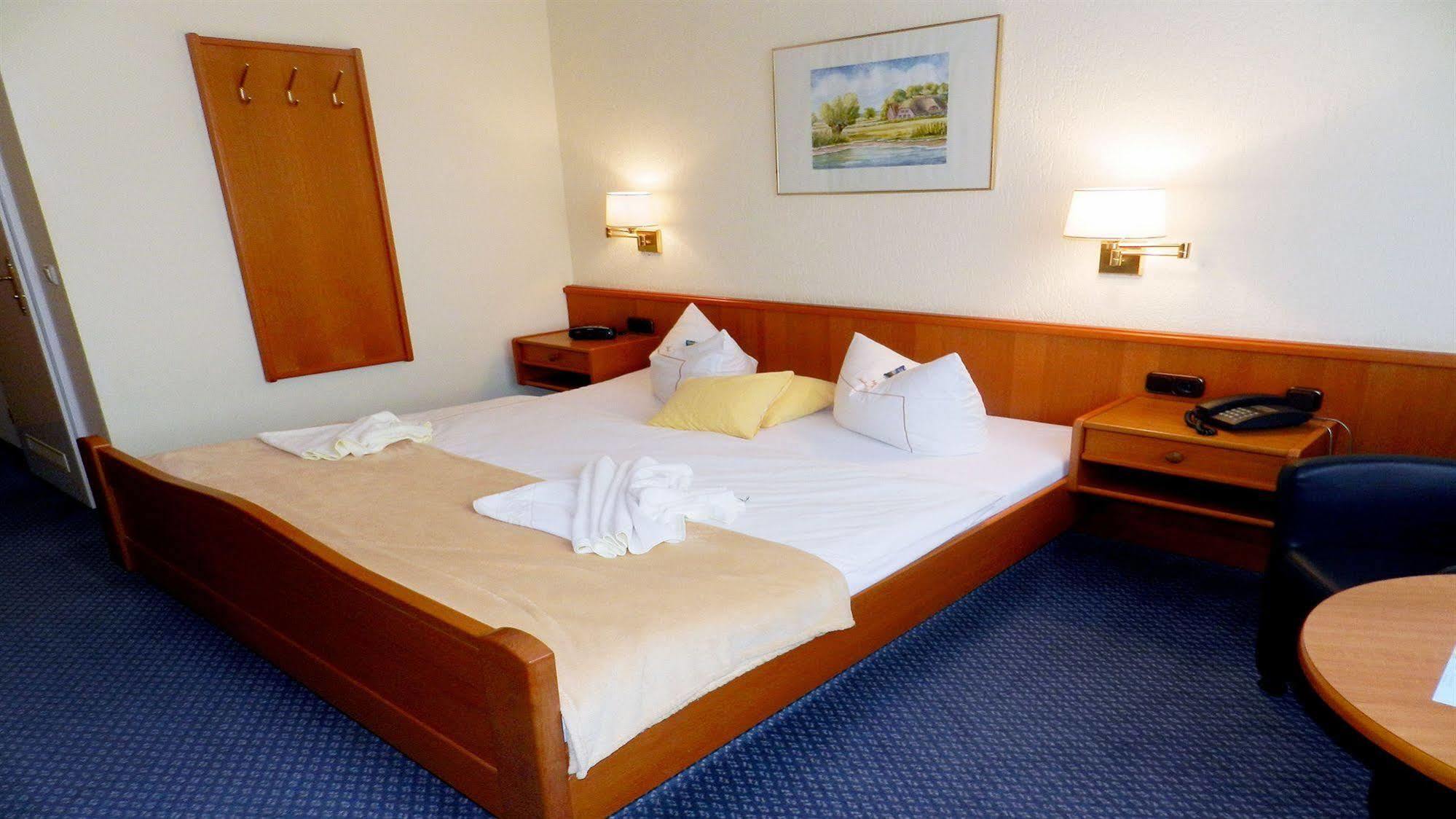 Hotel Deutsche Flagge Binz Extérieur photo